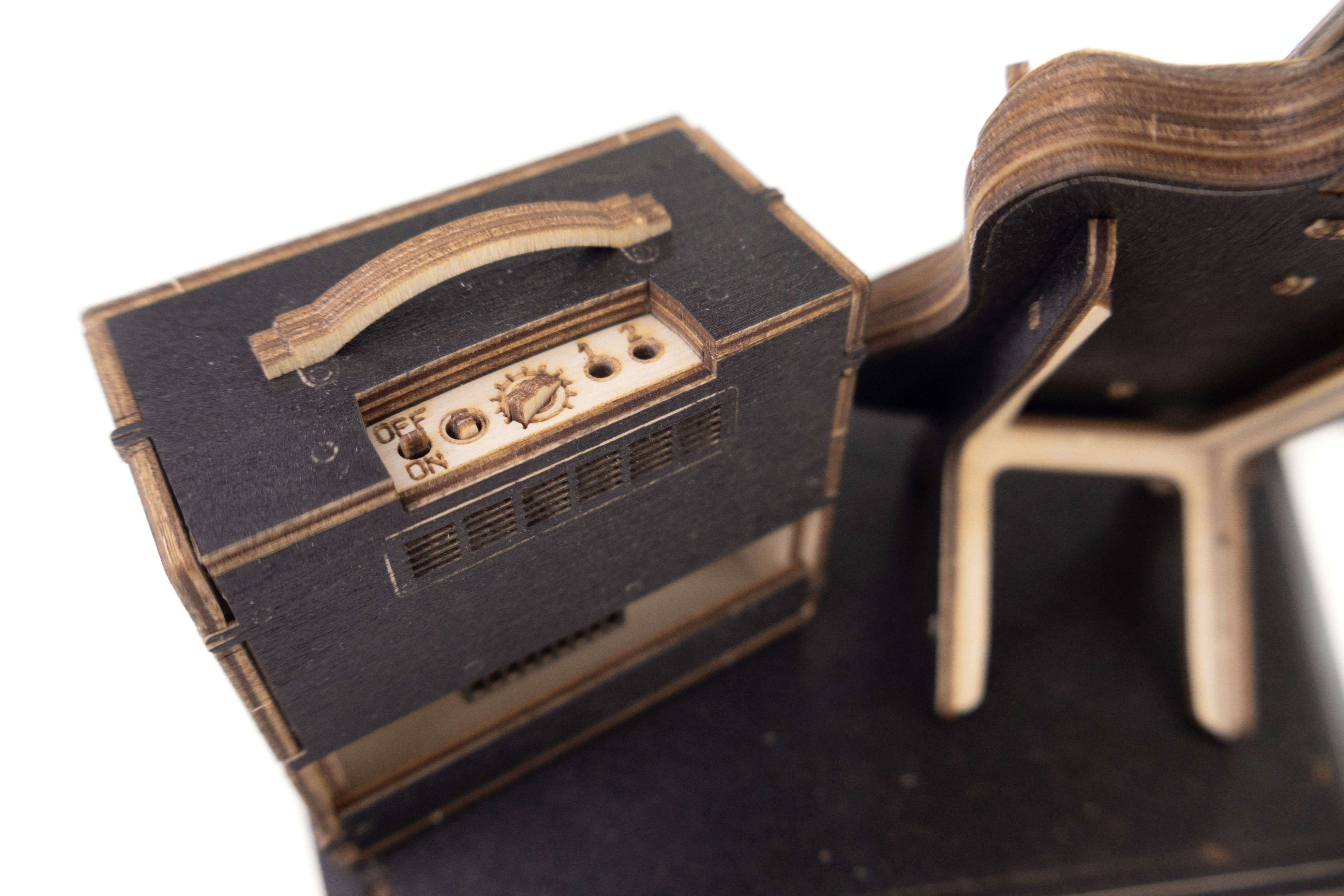 Купить Деревянный конструктор EWA Гитара электро (черная) оптом