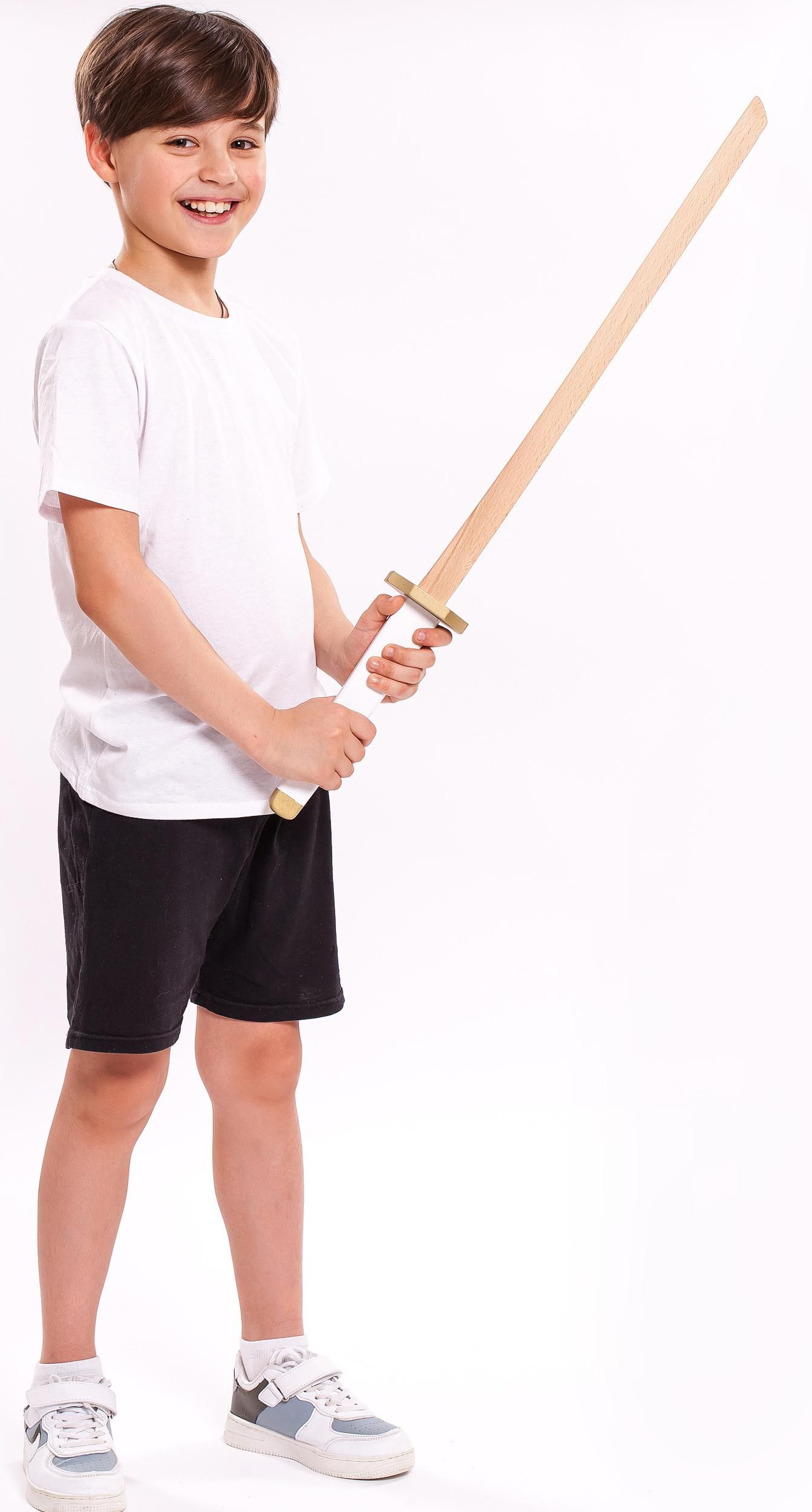 Купить Меч деревянный Катана в ножнах (белое золото) оптом