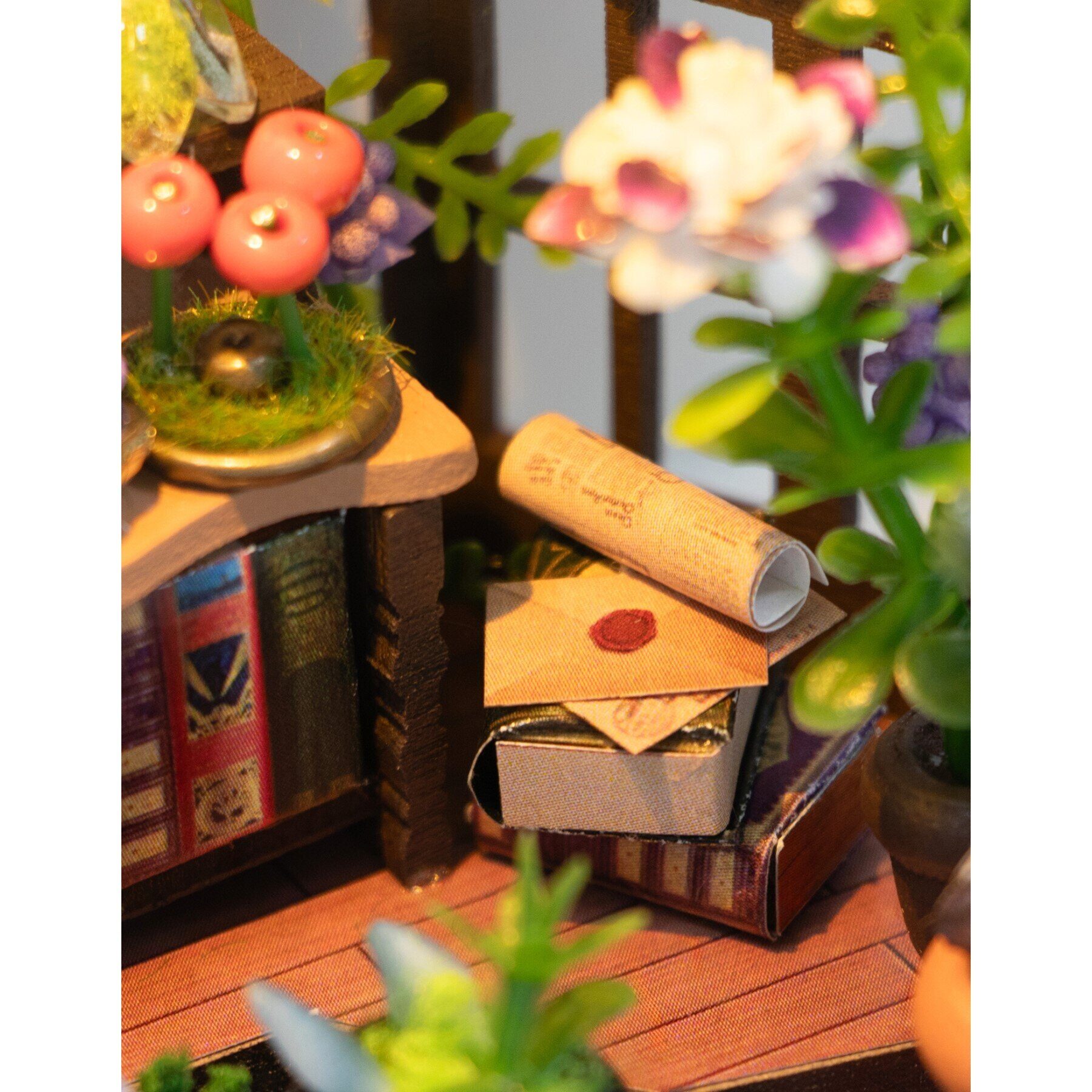 Купить Румбокс книжный, интерьерный конструктор MiniHouse Сказочный сад оптом