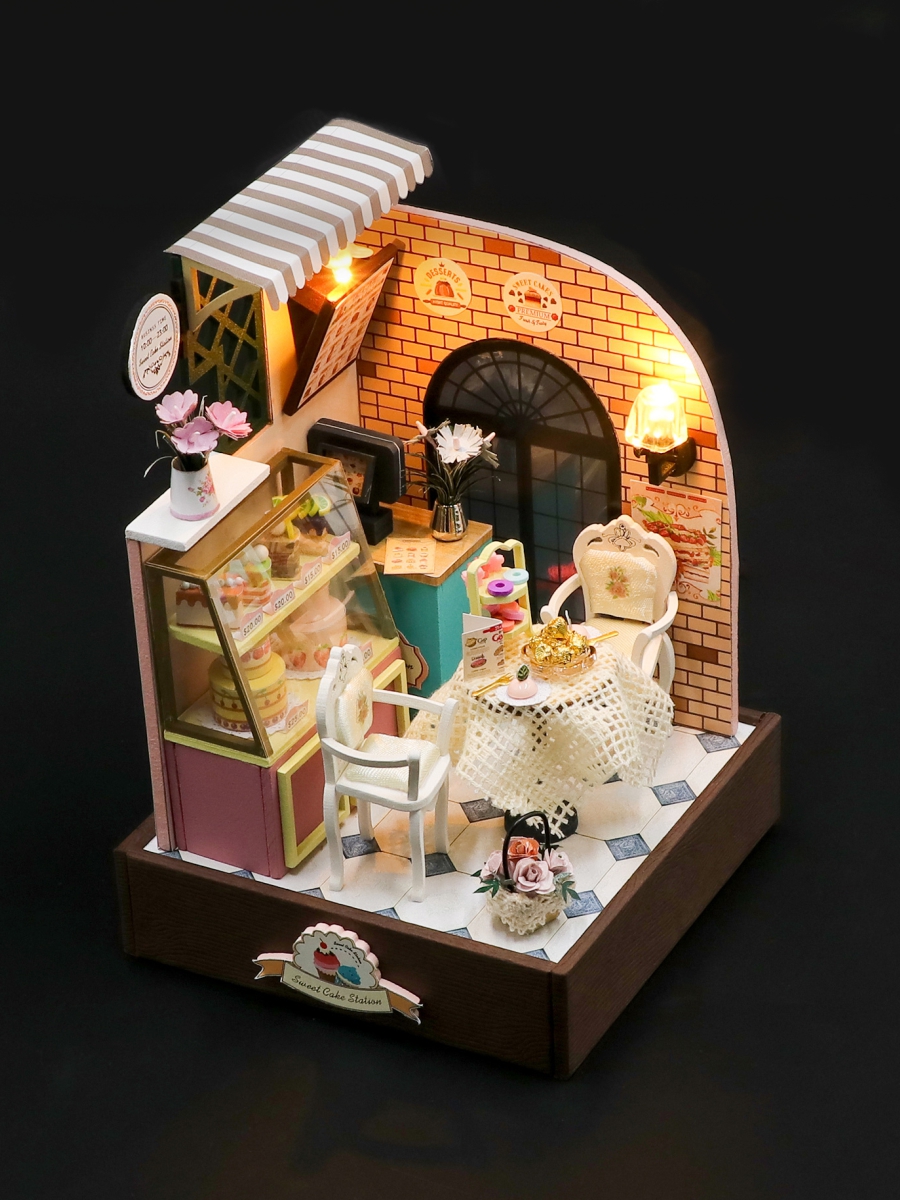 Купить Румбокс, интерьерный конструктор MiniHouse Кондитерская на углу оптом
