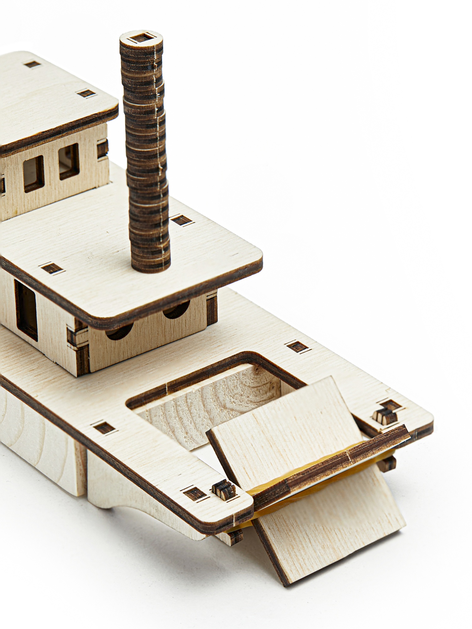 Купить Деревянный конструктор Happycon Пароход на резиномоторе оптом